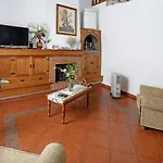 Casa Rosas Angra do Heroismo