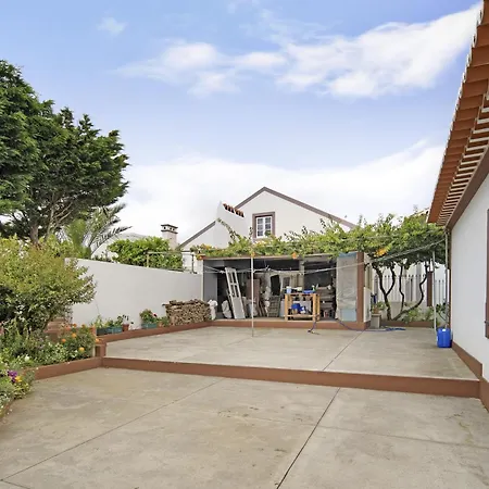 Casa Rosas Feriehus Angra do Heroísmo