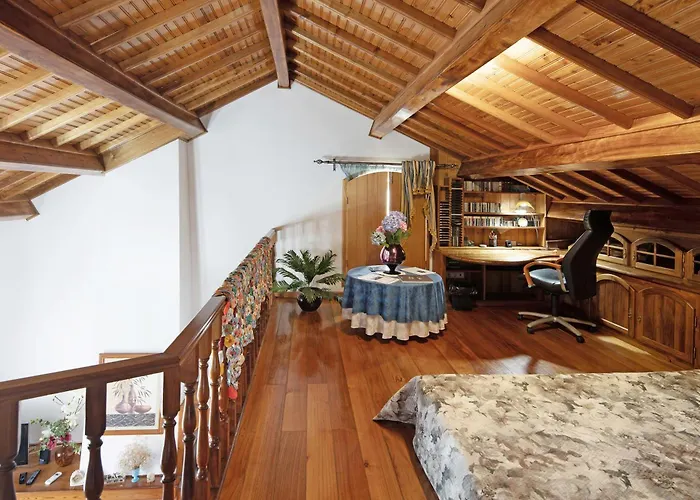 Casa Rosas Angra do Heroísmo